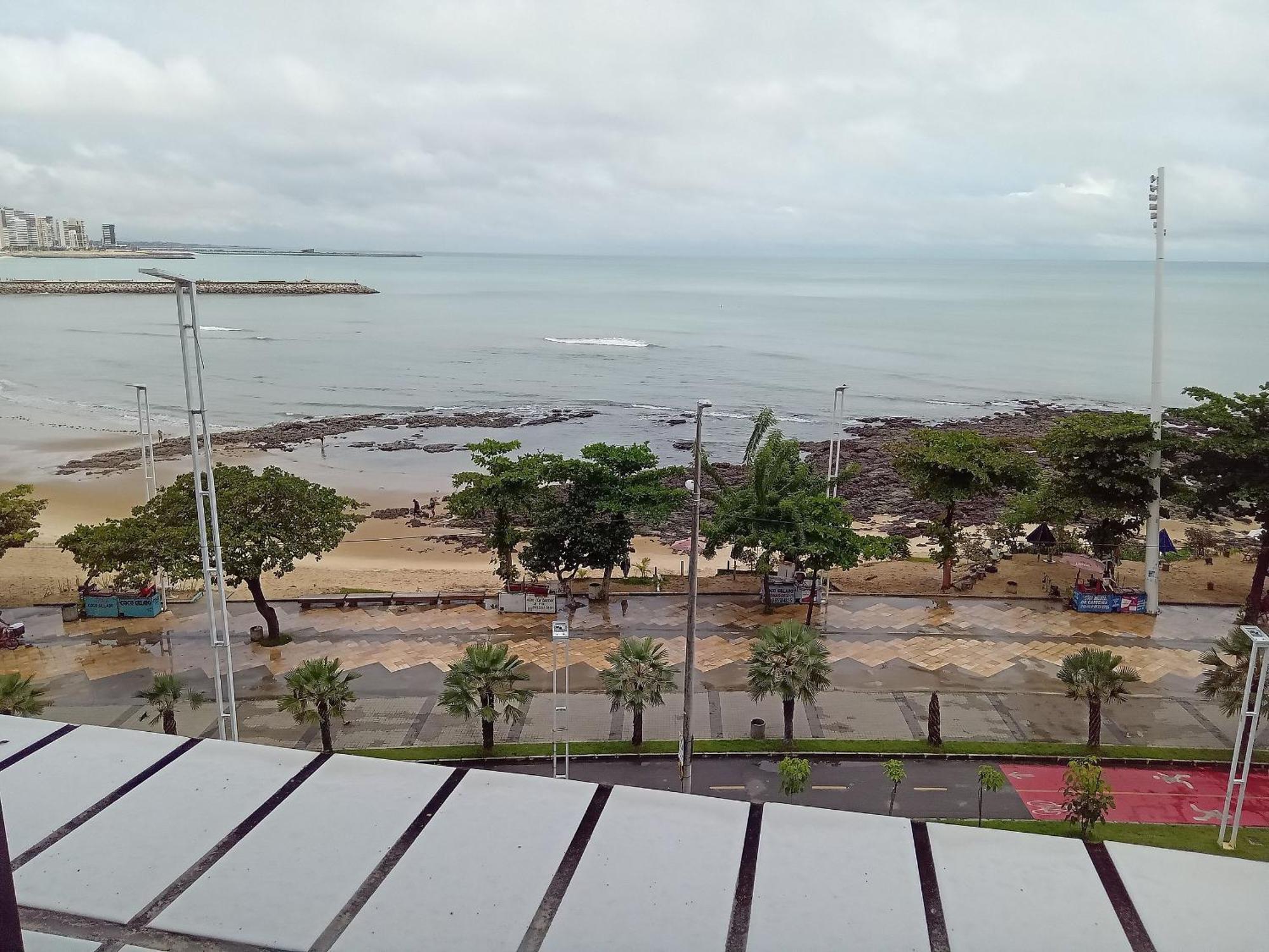 Flat Blue Tree By Escala Imoveis Hotel ฟอร์ตาเลซา ภายนอก รูปภาพ